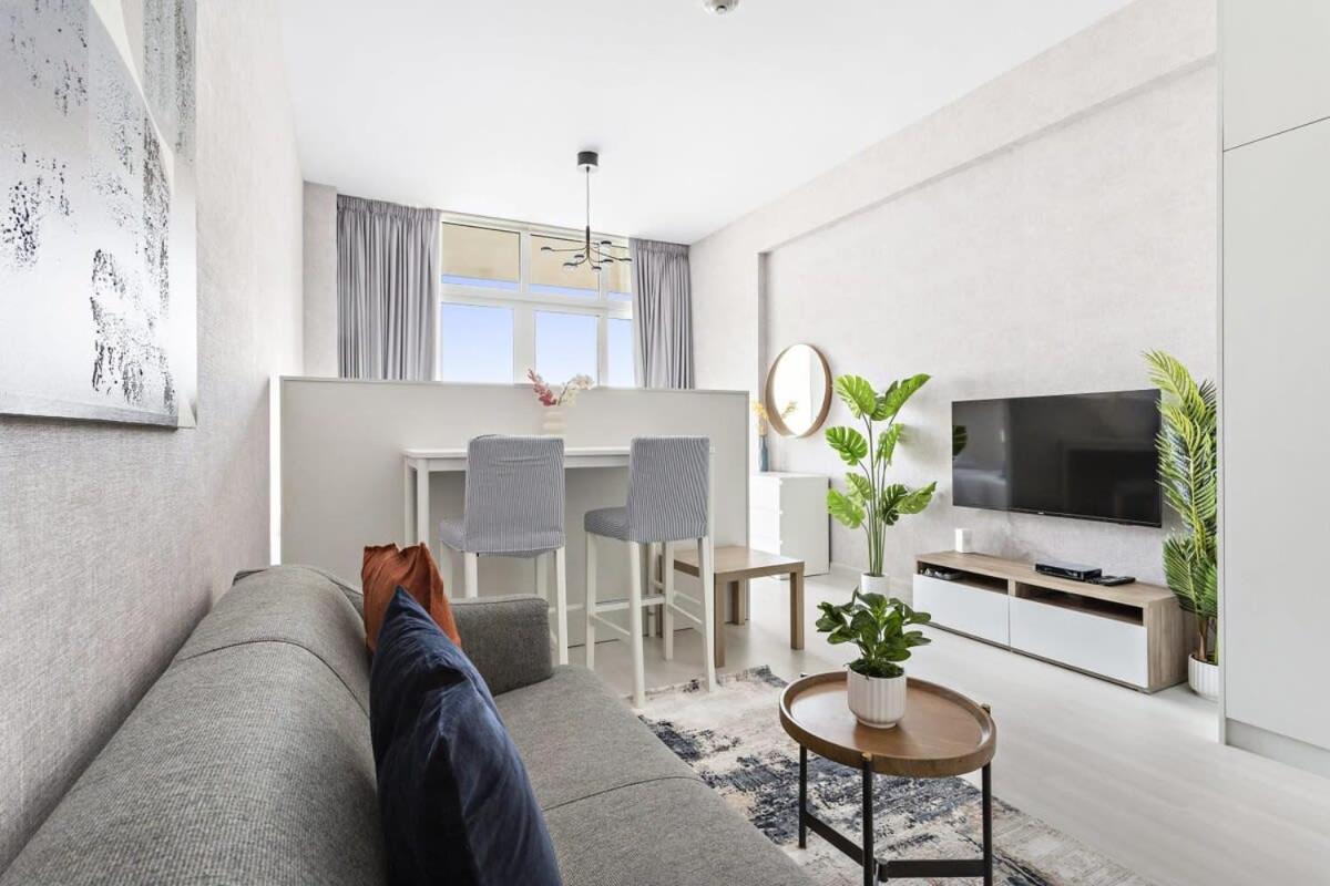Silkhaus Majestic Studio With Sea View Palm Jumeirah دبي المظهر الخارجي الصورة